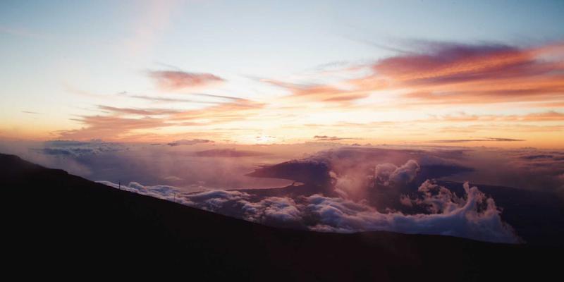 广州新悦斯65：一站式女装与童装批发及品牌加盟新地标